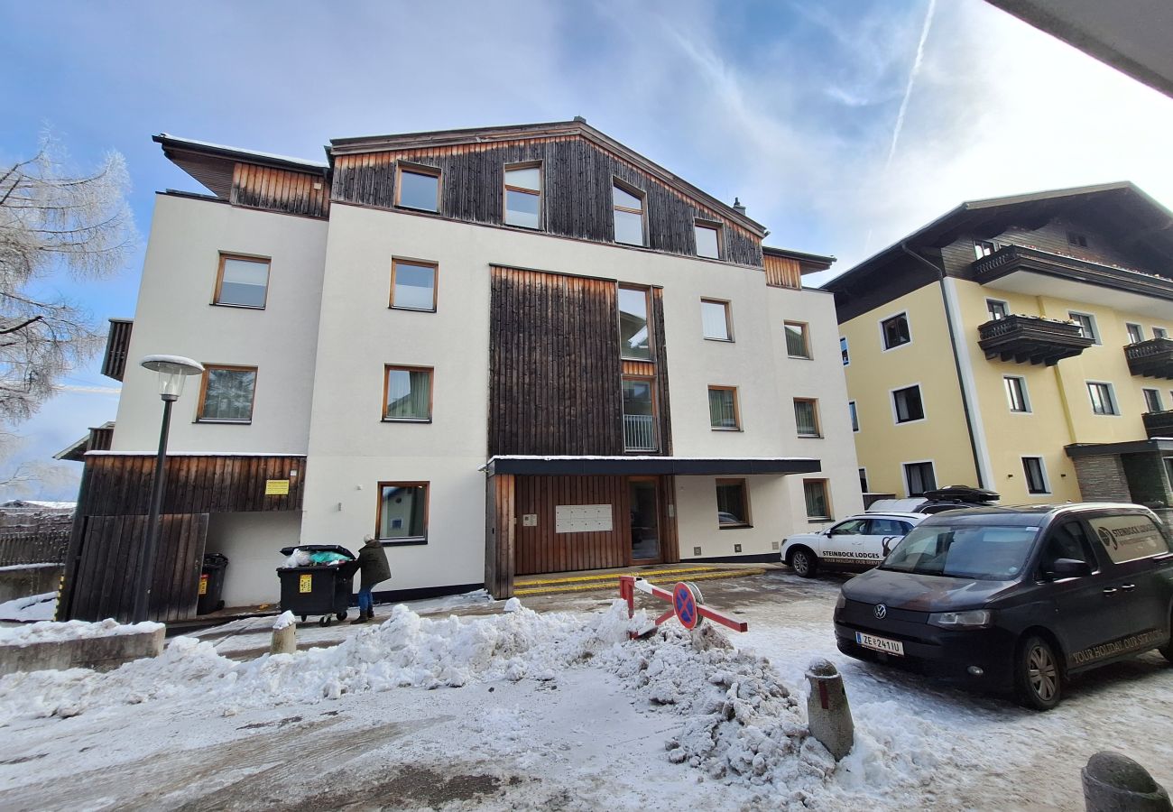 Apartment in Zell am See - Max Residence im Zentrum mit Terrasse, Garage