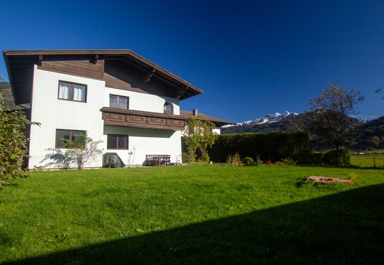 Ferienhaus in Zell am See - Hochtenn Lodge in Zell am See